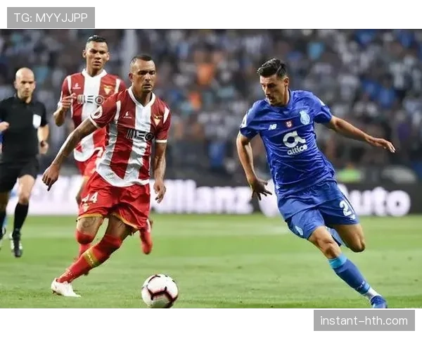 英超战火重燃：豪门激战白热化，争冠格局迎来关键转折