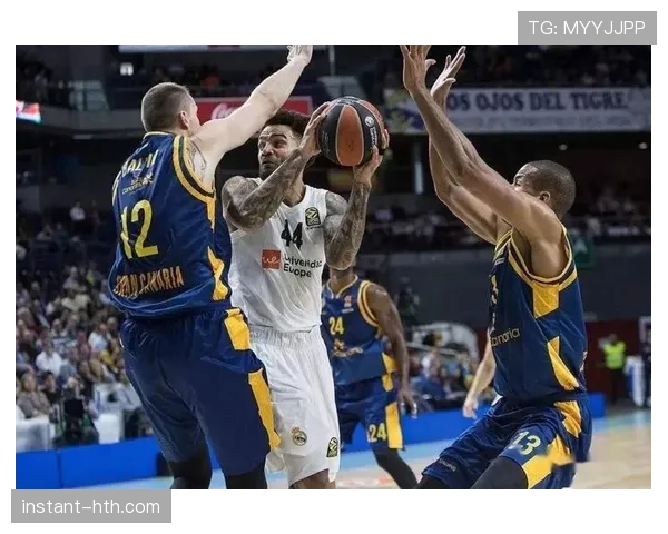 萨拉戈萨定位球表现 萨拉戈萨定位球表现